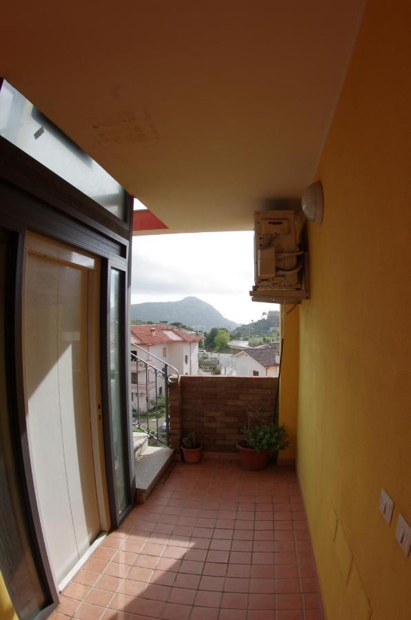 Pozzo Sella Aparthouse - Tramonto Sulla Miniera Iglesias Ngoại thất bức ảnh