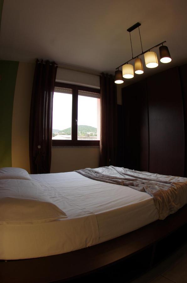 Pozzo Sella Aparthouse - Tramonto Sulla Miniera Iglesias Ngoại thất bức ảnh